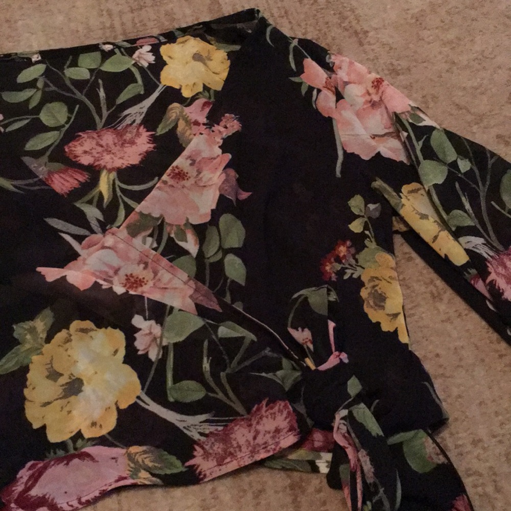Floral chiffon crop wrap top